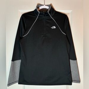 The North Face | 1/4 Zip Micro-Fleece Pullover Top in Black & Grey Size Large